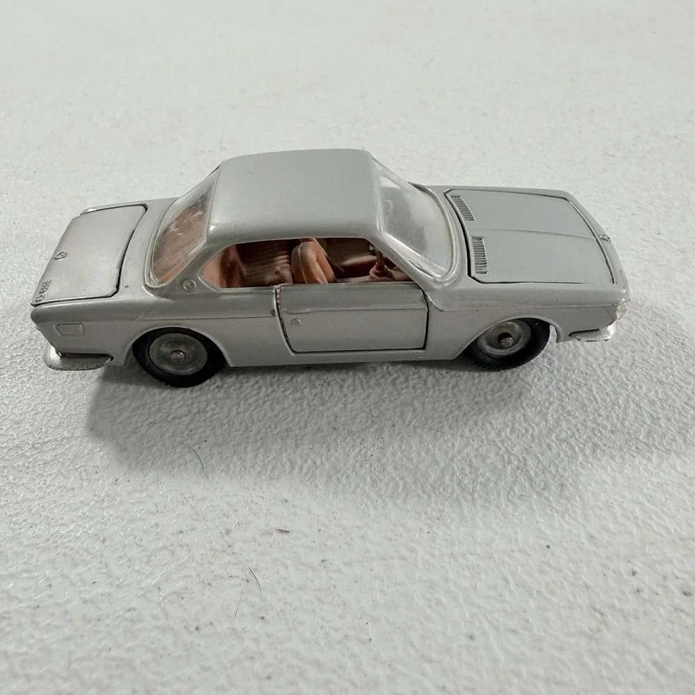 Mebetoys BMW 2000 Coupe Sport A-17 Silver 1/43‎ Scale Car Made In Italy